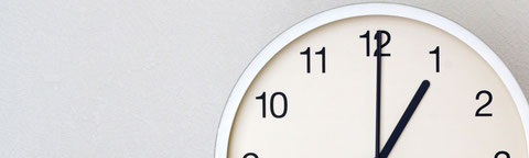 授業は1時間1,700円の月謝制